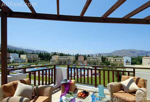 Pilot Beach Hotel 10
